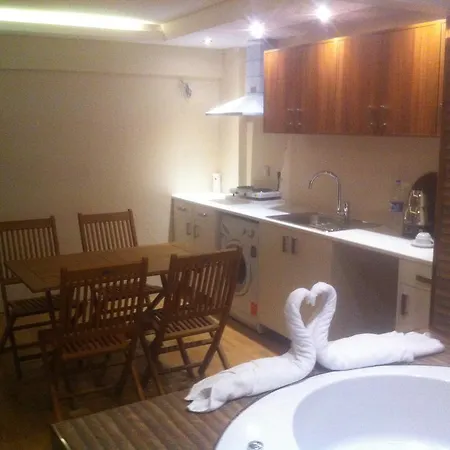 Megapole Hotel