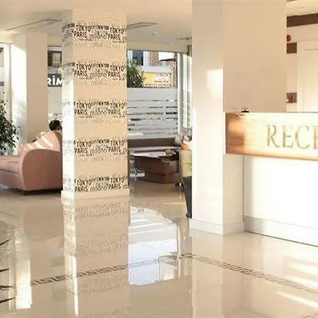 Hotel Megapole 3*