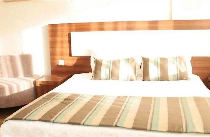 Megapole Hotel Smirne